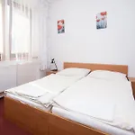 Hajenka * Hartvikovice